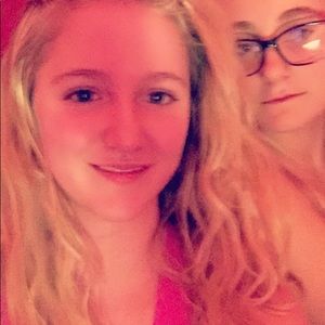 Meet your Posher, Ellie